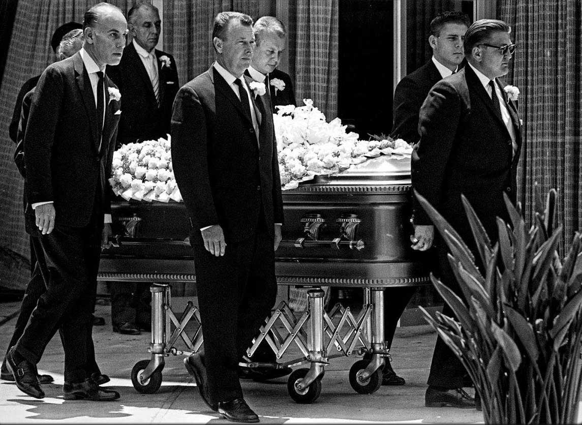 Похороны Мэрилин Монро церемония